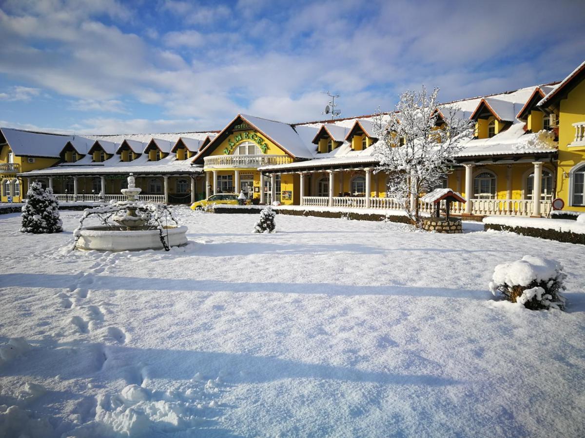 Hotel Zamecek Mikulov Dış mekan fotoğraf