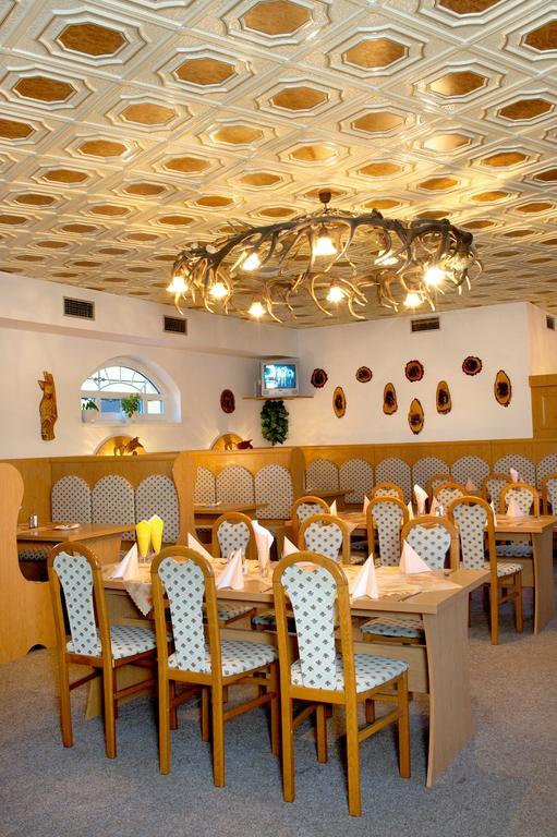 Hotel Zamecek Mikulov Dış mekan fotoğraf