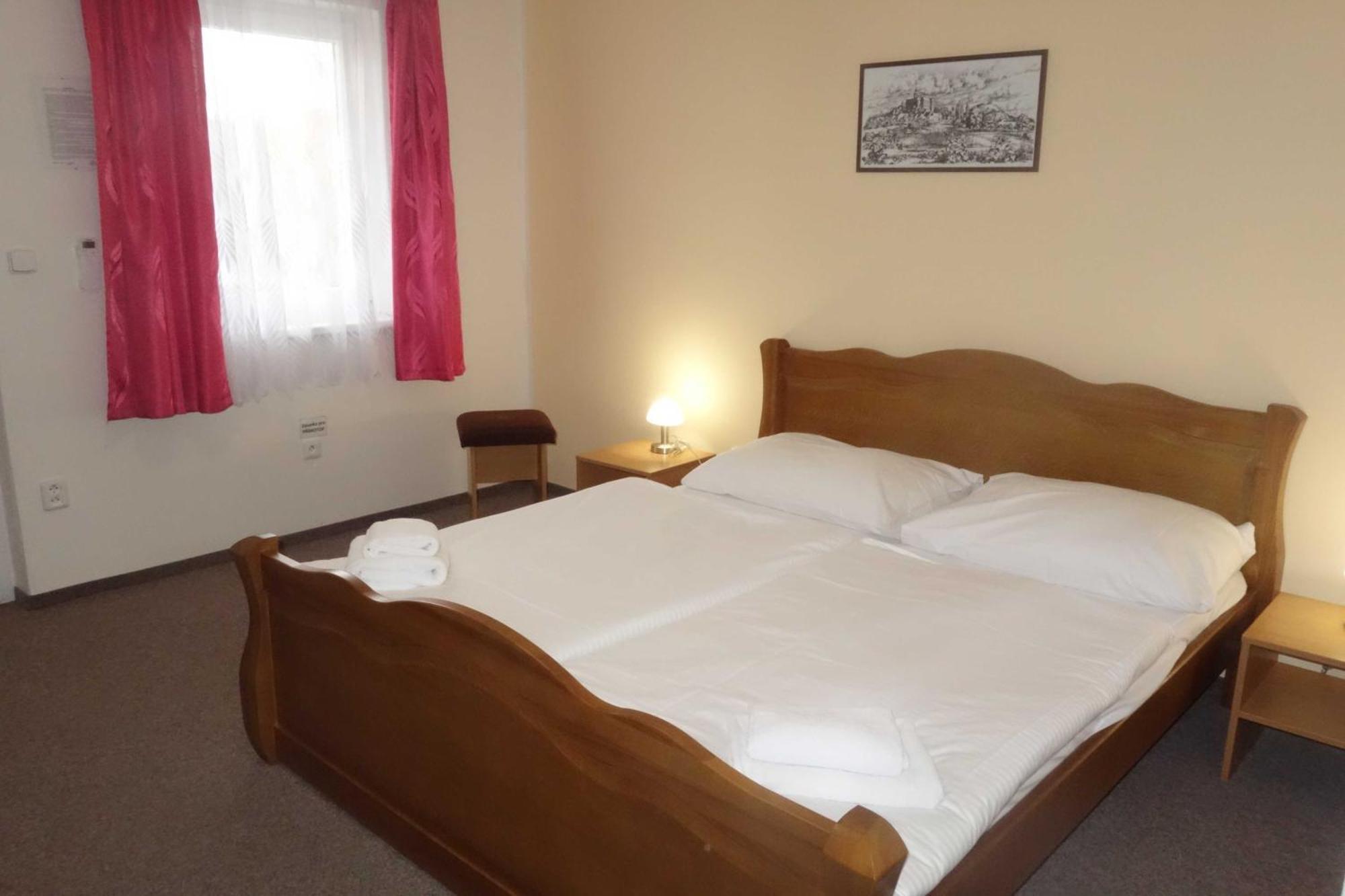 Hotel Zamecek Mikulov Dış mekan fotoğraf