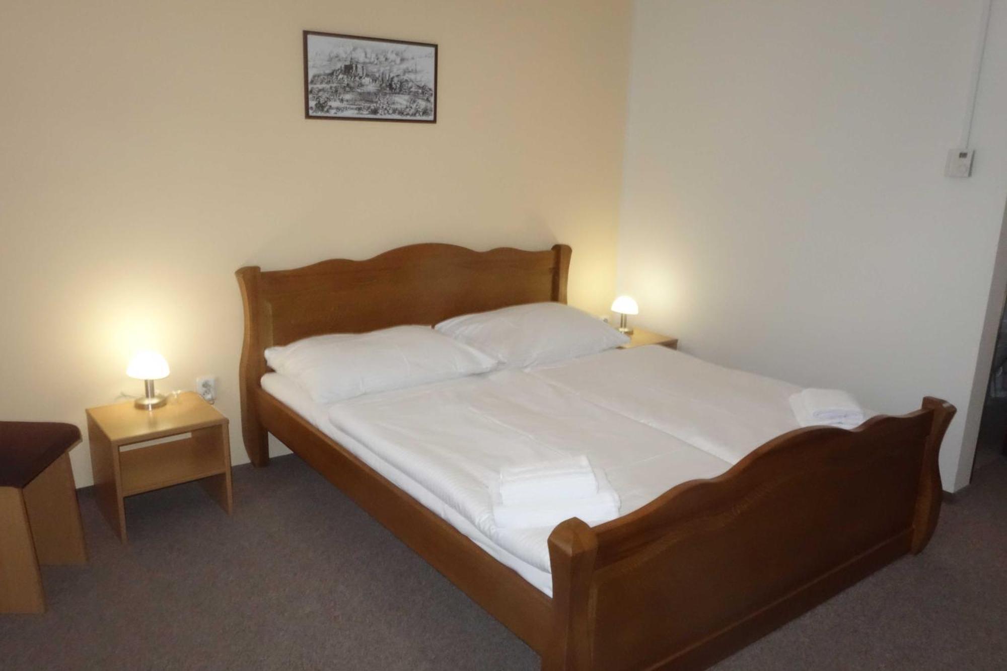 Hotel Zamecek Mikulov Dış mekan fotoğraf